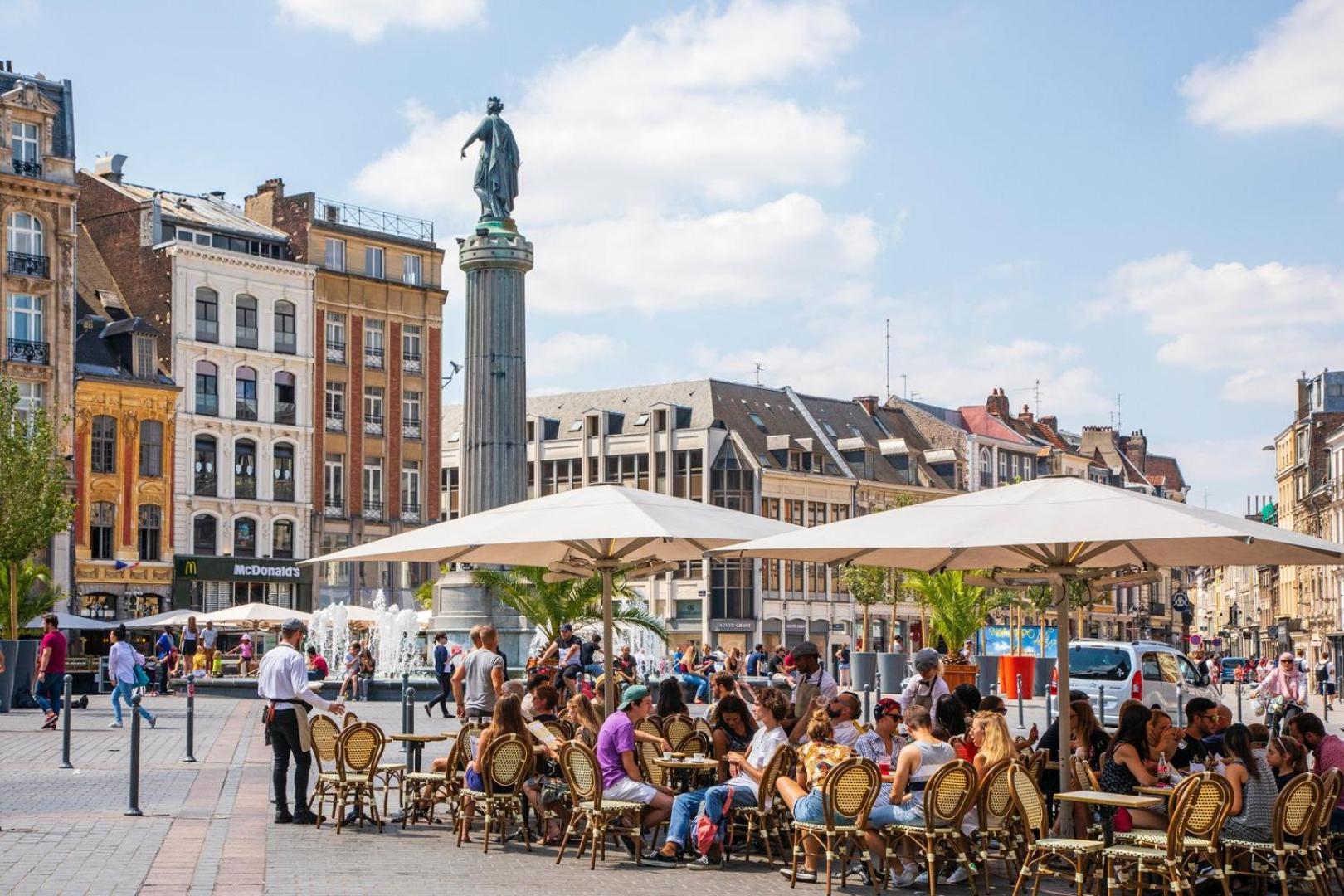 Spacious Apartment W Private Parking In Old Lille Eksteriør bilde